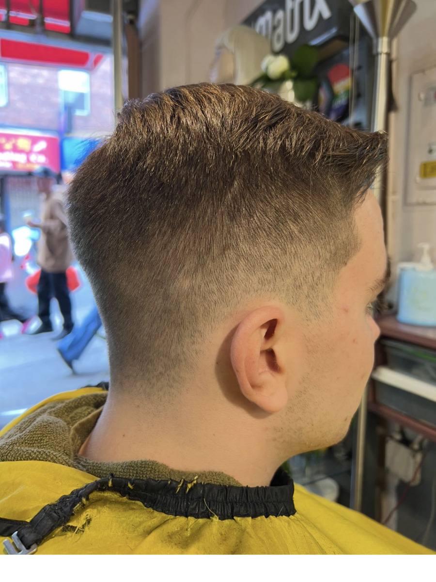 Men's cut 18